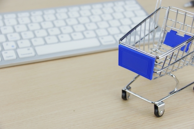 キーボードとカート