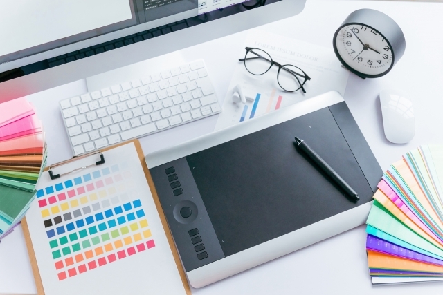 デザイン作業中のデスク