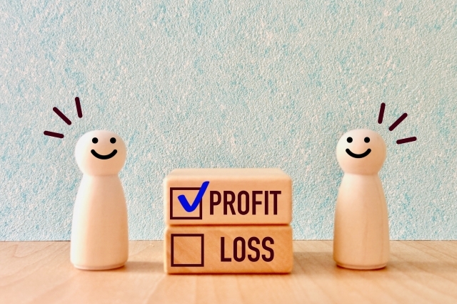 文字が描かれた木のブロック