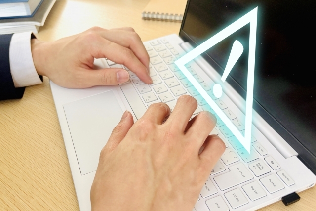 PCにアラートマーク